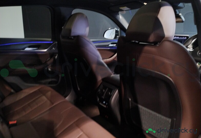 BMW X4 Black