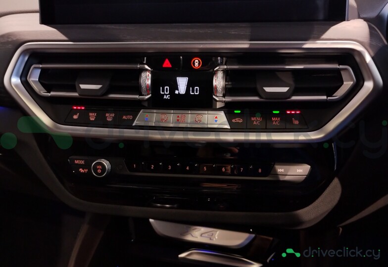 BMW X4 Black