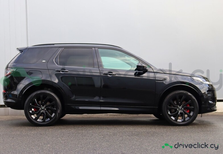 Land Rover Discovery Sport Черный