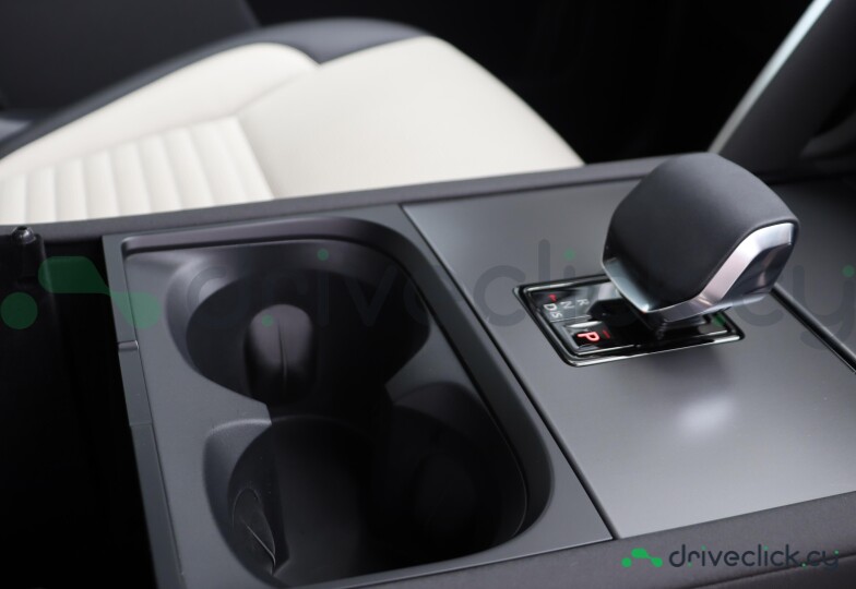 Land Rover Discovery Sport Черный