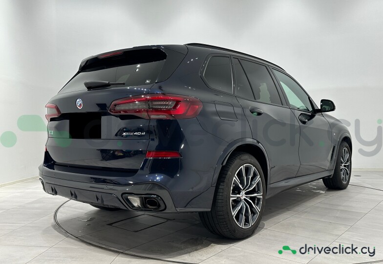BMW X5 Black