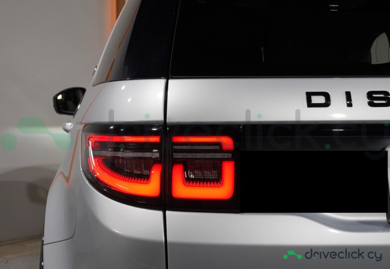 Land Rover Discovery Sport Белый