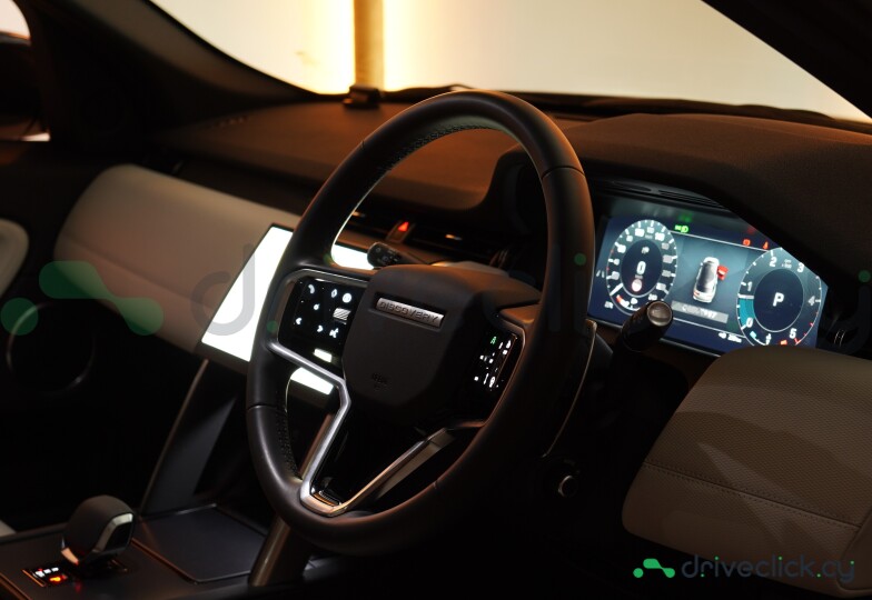 Land Rover Discovery Sport Белый