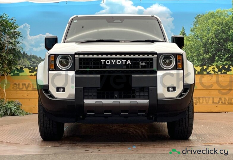 Toyota Land Cruiser 250 White
