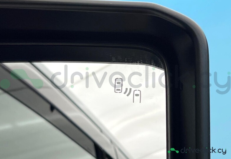 Toyota Land Cruiser 250 White