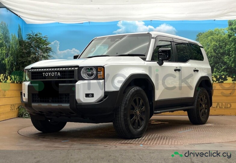 Toyota Land Cruiser 250 White
