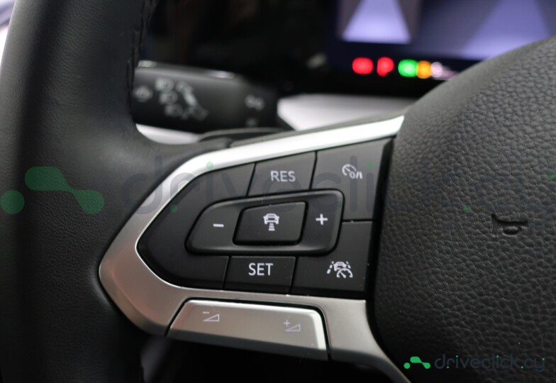 Volkswagen Golf Black