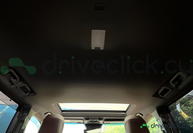 Toyota Land Cruiser 250 White