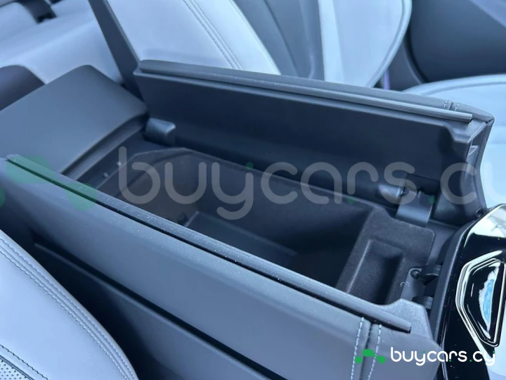 BMW M5 Красный