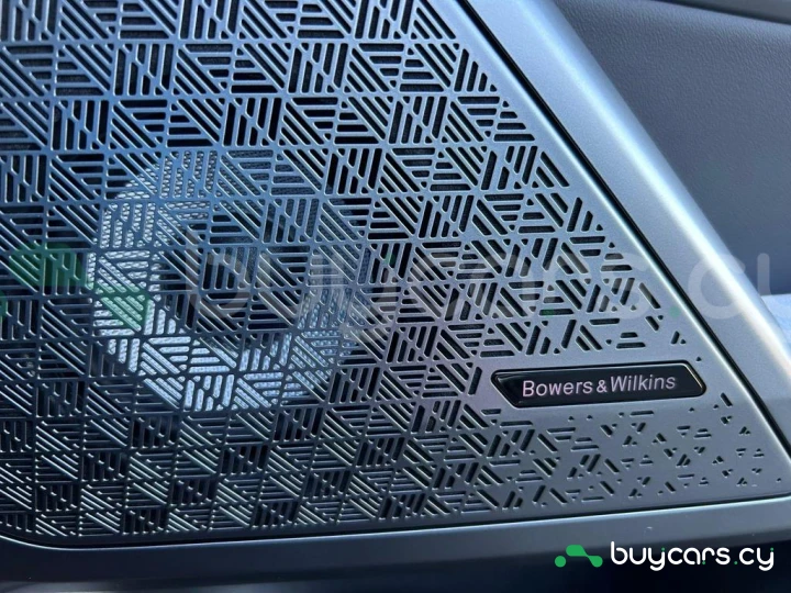 BMW M5 Красный