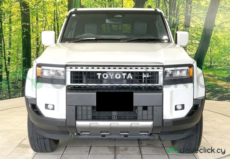 Toyota Land Cruiser 250 White