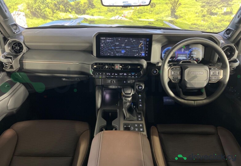 Toyota Land Cruiser 250 Black