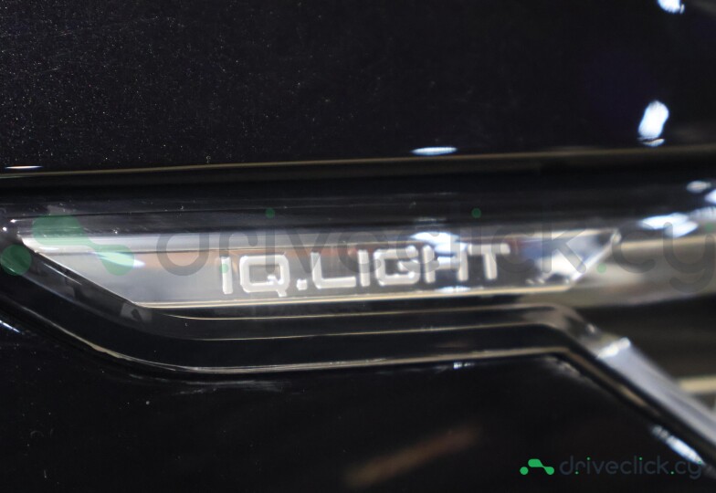 Volkswagen Golf Black