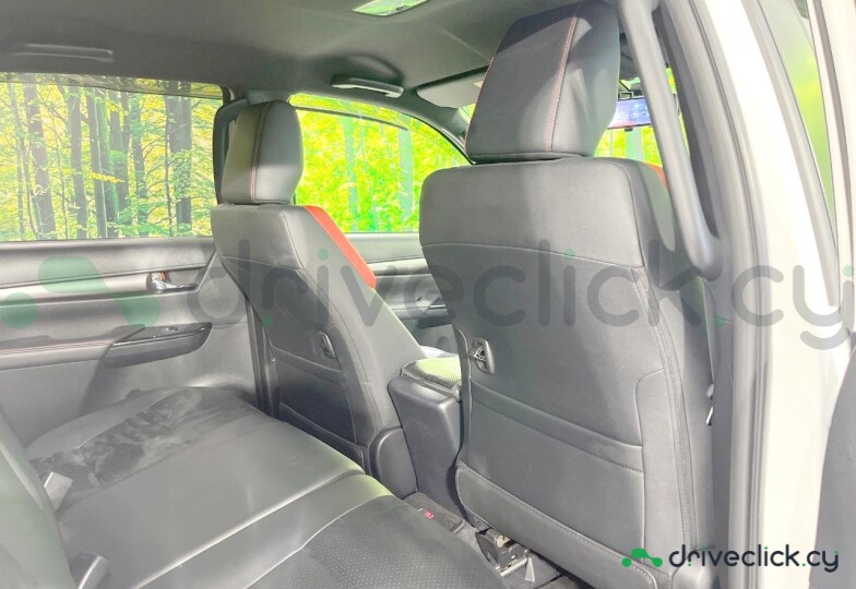 Toyota Hilux White