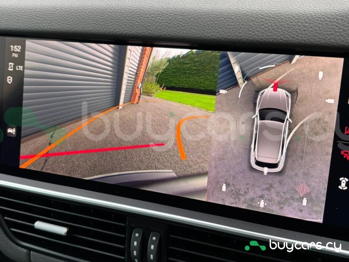 Porsche Cayenne White