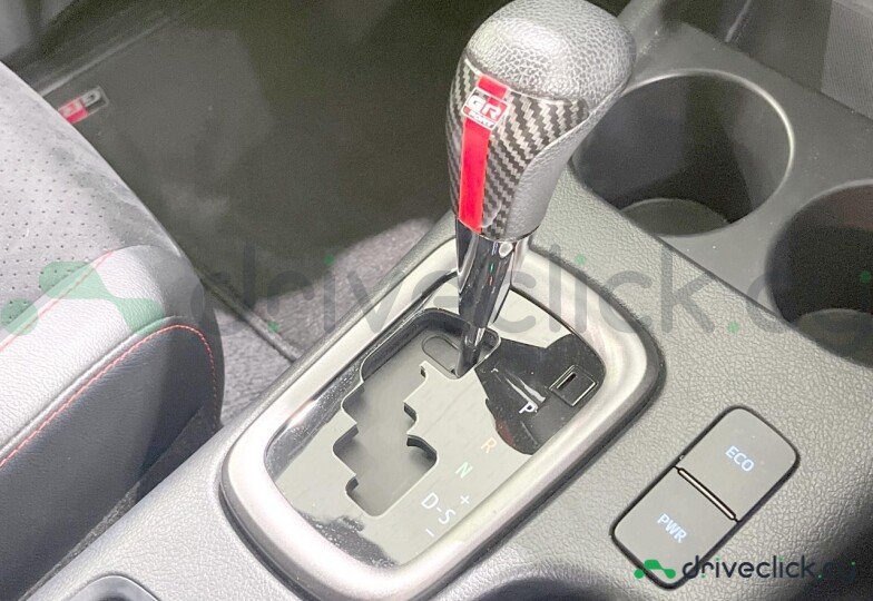 Toyota Hilux White