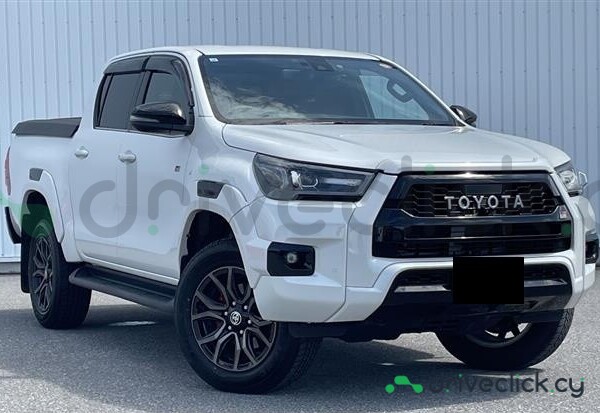 Toyota Hilux White