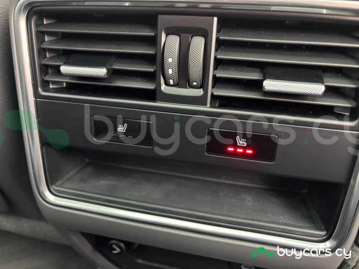 Porsche Cayenne White