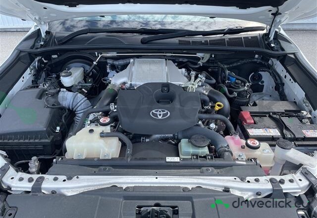 Toyota Hilux White