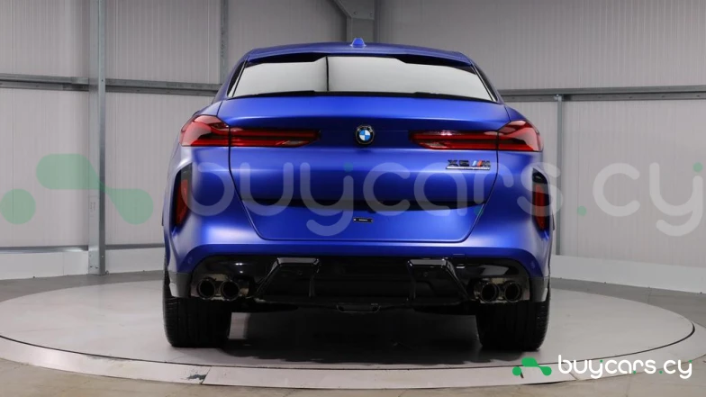 BMW X6 M Синий