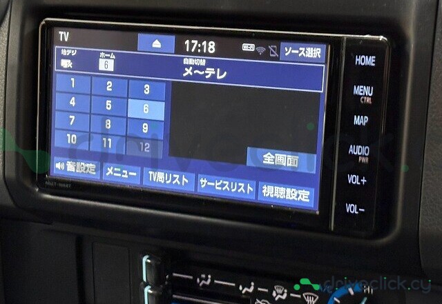 Toyota Land Cruiser White