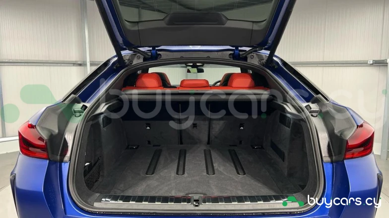 BMW X6 M Синий