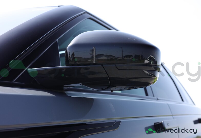 Land Rover Range Rover Velar Grey