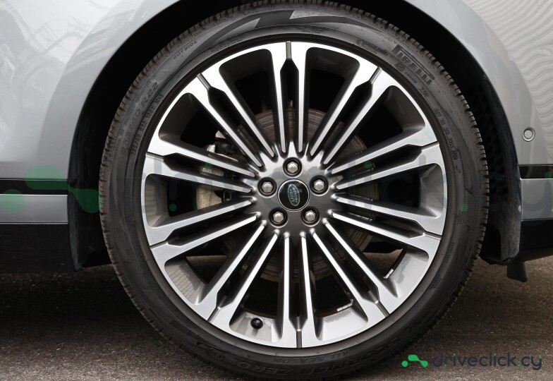 Land Rover Range Rover Velar Grey