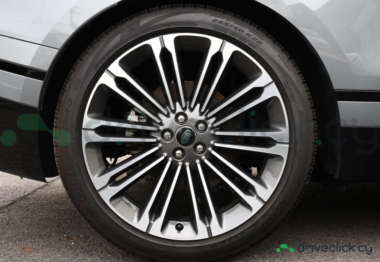 Land Rover Range Rover Velar Grey