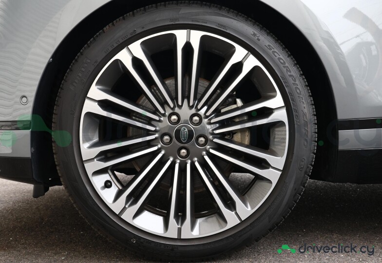 Land Rover Range Rover Velar Grey