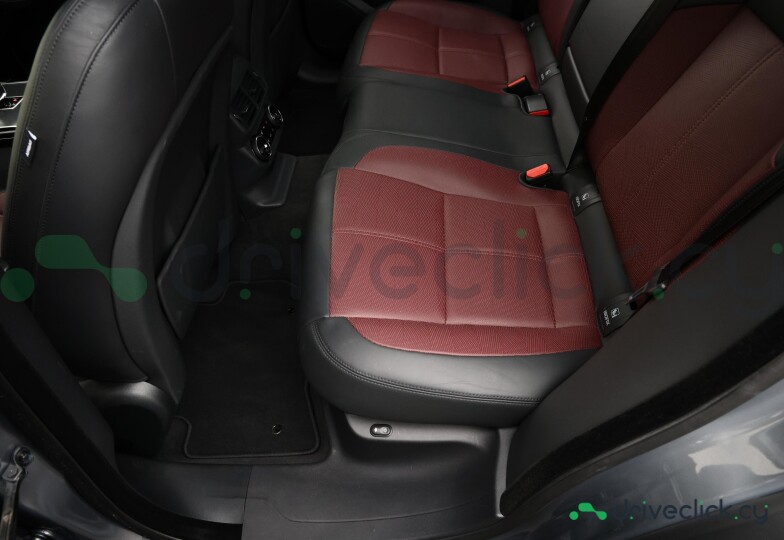 Land Rover Range Rover Velar Grey