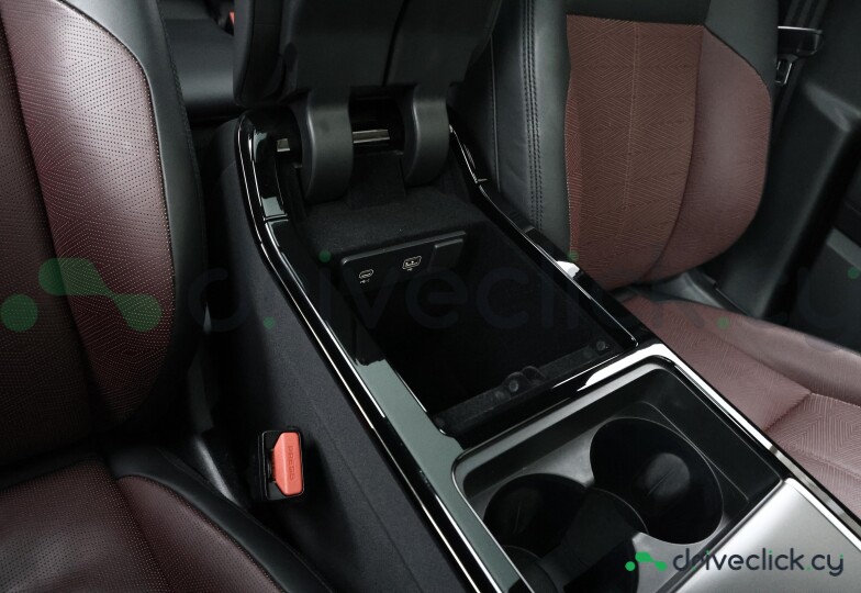 Land Rover Range Rover Velar Grey