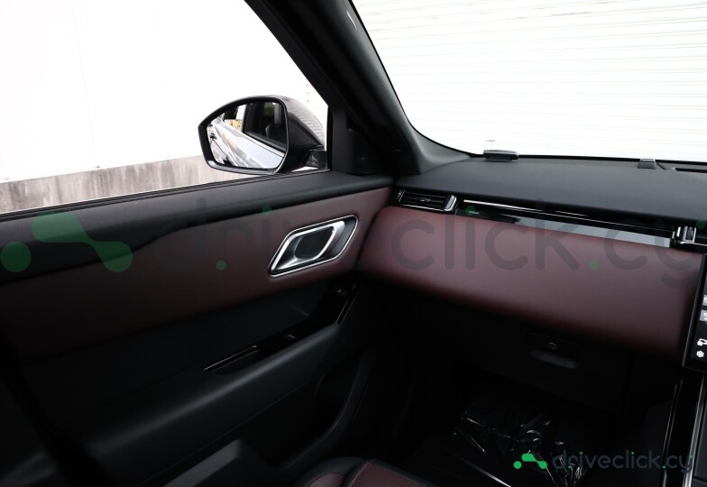 Land Rover Range Rover Velar Grey