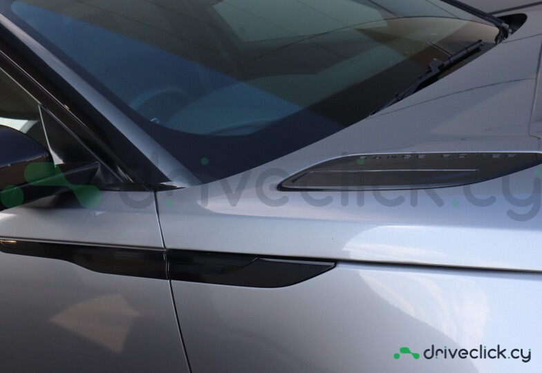 Land Rover Range Rover Velar Grey