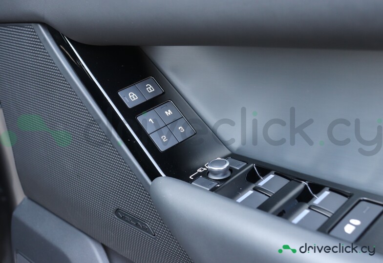 Land Rover Range Rover Velar Grey