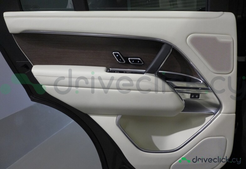Land Rover Range Rover Серый