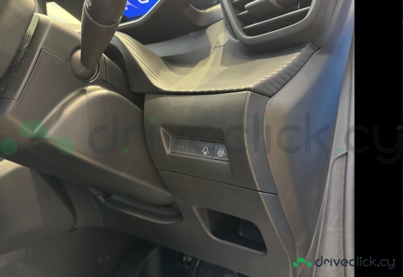 Peugeot 208 Blue