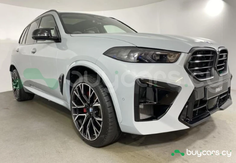 BMW X5 M Серый