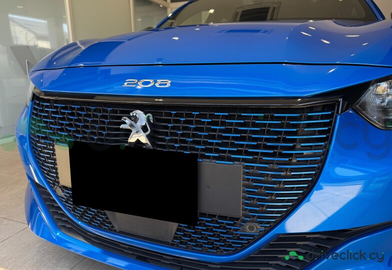 Peugeot 208 Blue
