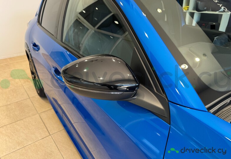Peugeot 208 Blue