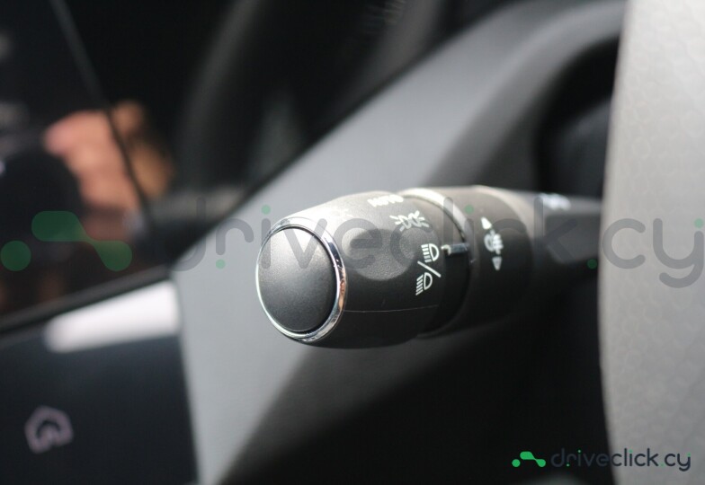 Peugeot 308 White