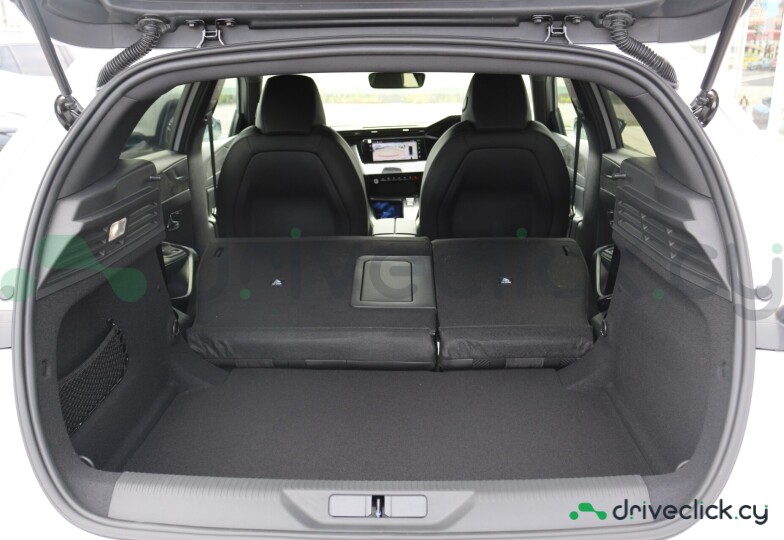Peugeot 308 White