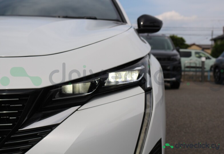 Peugeot 308 White