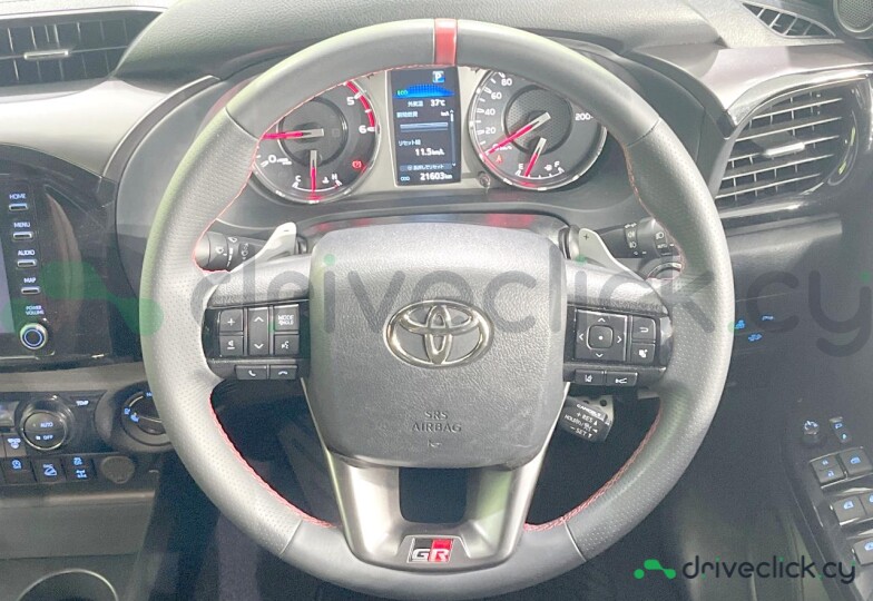 Toyota Hilux White
