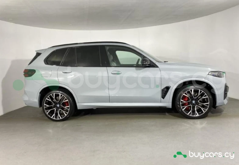 BMW X5 M Серый