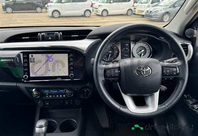 Toyota Hilux Beige