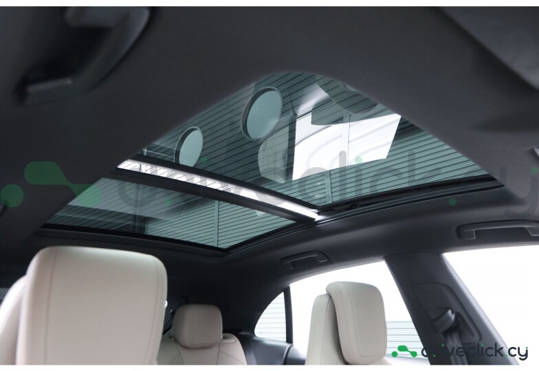 Porsche Macan Grey