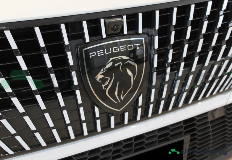 Peugeot 408 White