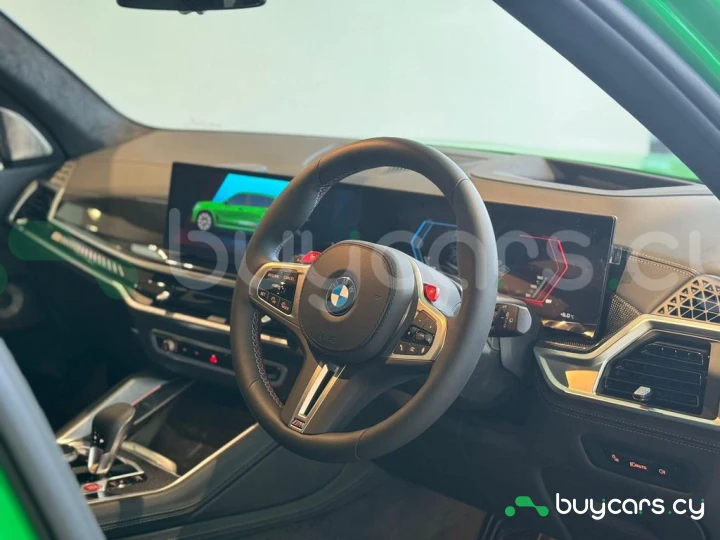 BMW X5 M Зеленый