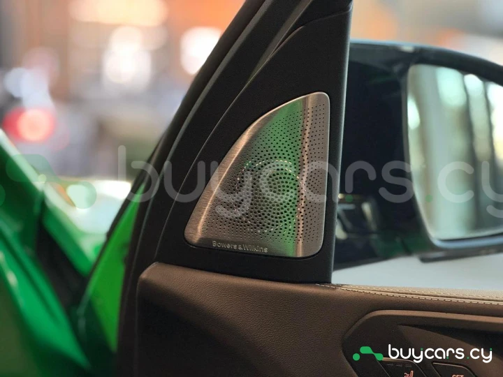 BMW X5 M Зеленый